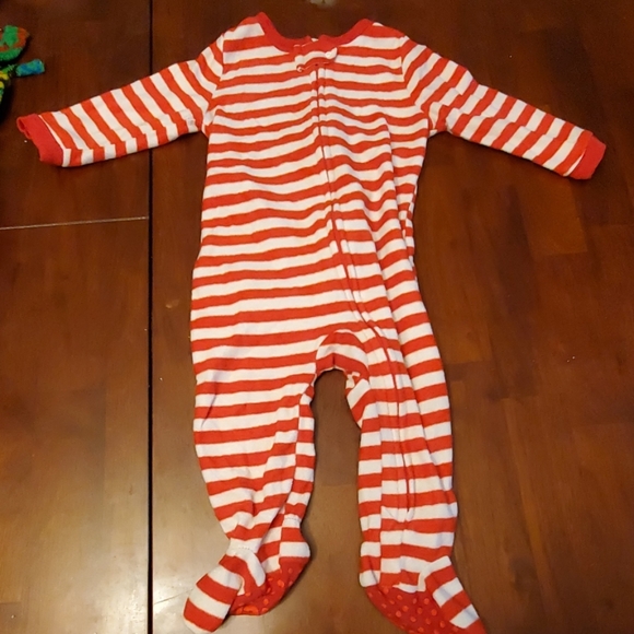leveret baby pajamas